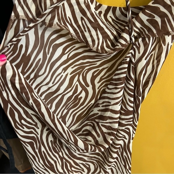 Beige Botany NEW hard to handle Zebra Print  Maxi Dress with Scoop Back L - Picture 9 of 10